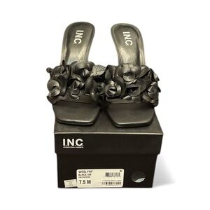 INC International Concepts Women's Black Floral Mules. Like new